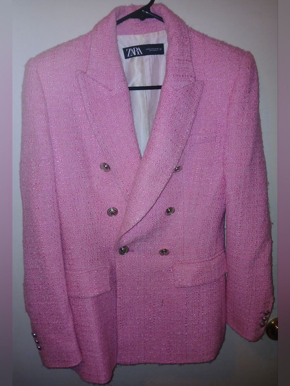 ZARA Dark Pink Double-Breasted Tweed Blazer with Metallic Buttons